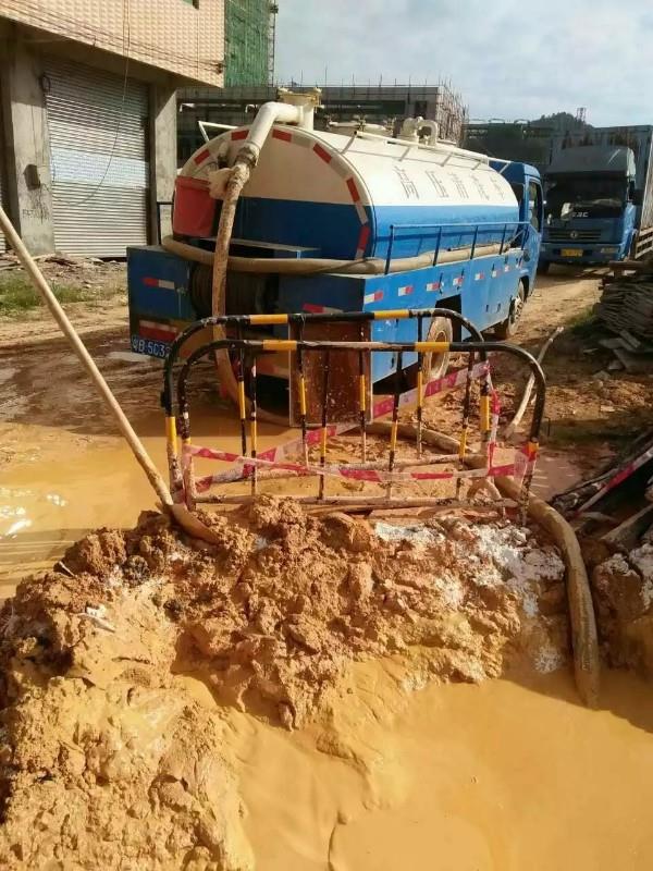 王屋镇工地淤泥清淤